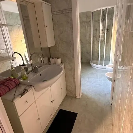 Edens House Con Parcheggio Privato Appartement Rapallo